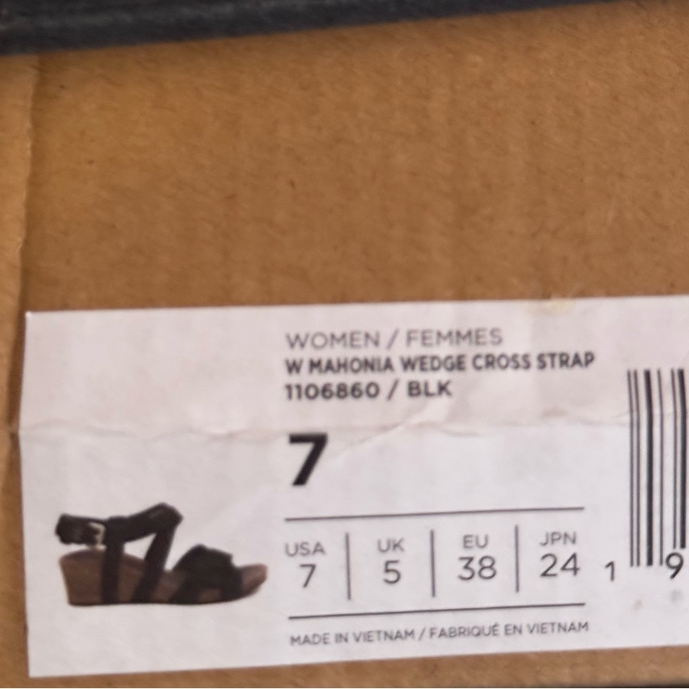 Teva Black suede mahonia